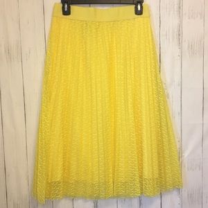 ♥️Yellow Lace Maxi Skirt